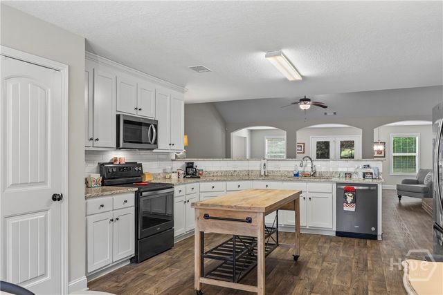 121 Mount Vernon Way, Winterville, GA 30683