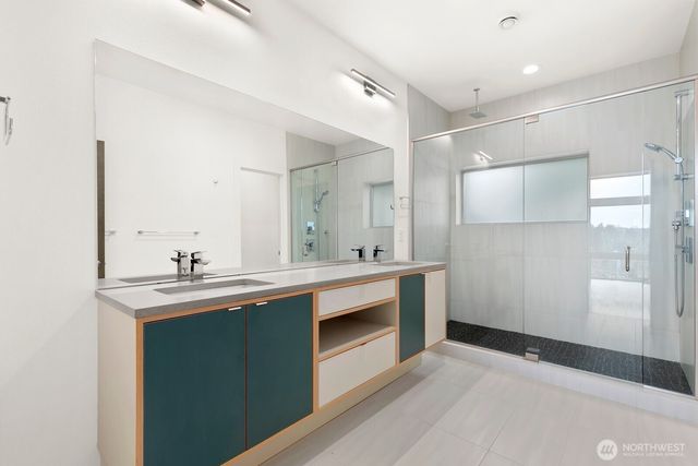 3527 S Oregon Street, Seattle, WA 98118