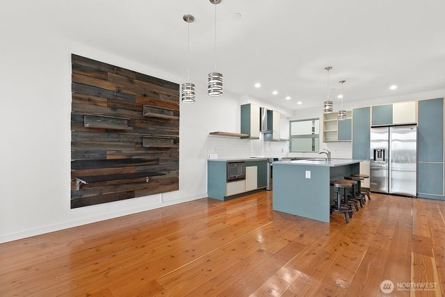 3527 S Oregon Street, Seattle, WA 98118