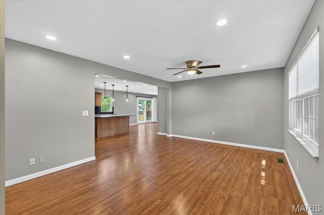 717 Whitewillow Lane, Manchester, MO 63021