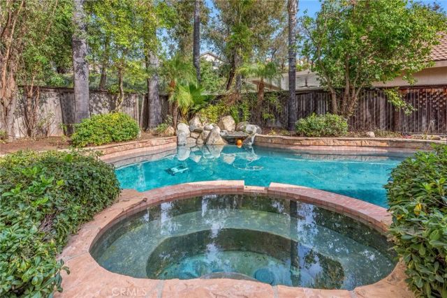 39851 Wild Canary, Murrieta, CA 92562