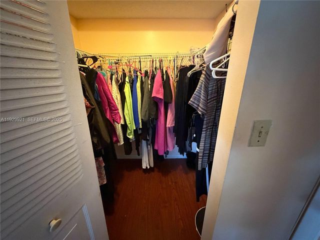 7664 NW 18th St 306, Margate, FL 33063