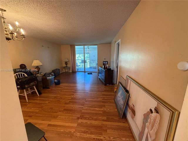 7664 NW 18th St 306, Margate, FL 33063