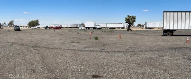 42056 7th East, Lancaster, CA 93535