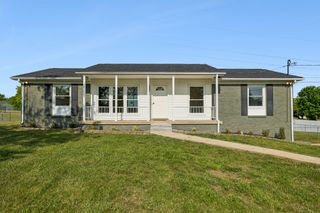 6009 Hays Dr, Columbia, TN 38401