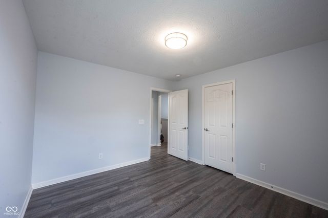 13111 Avon Cross Way, Fishers, IN 46037