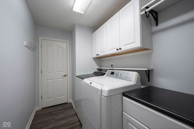 13111 Avon Cross Way, Fishers, IN 46037