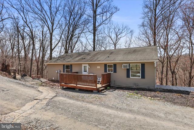 834 RICHMOND RD, Windsor, PA 17366