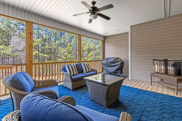 195 Fredonia Farm Road, Dunlap, TN 37327