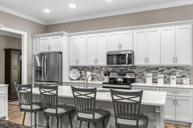 195 Fredonia Farm Road, Dunlap, TN 37327