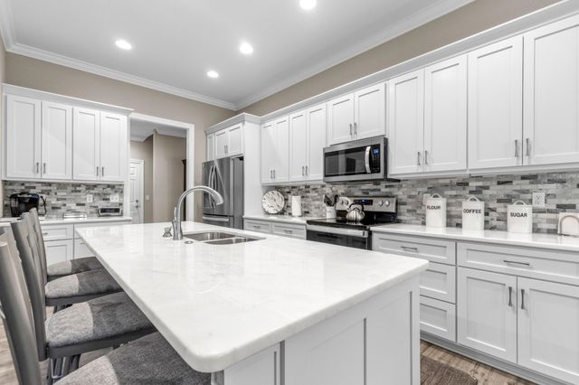 195 Fredonia Farm Road, Dunlap, TN 37327