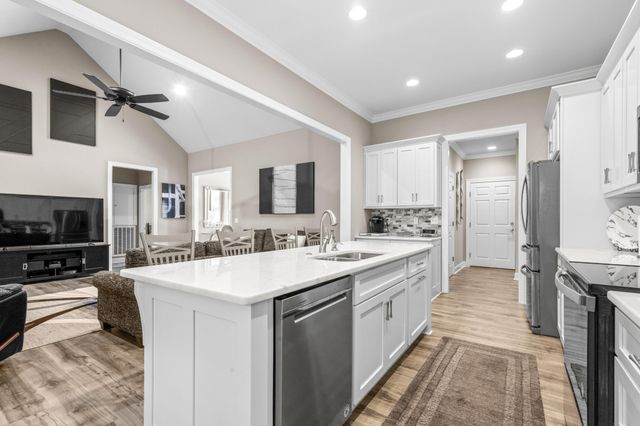 195 Fredonia Farm Road, Dunlap, TN 37327