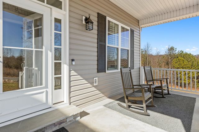 195 Fredonia Farm Road, Dunlap, TN 37327