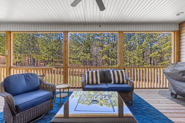 195 Fredonia Farm Road, Dunlap, TN 37327