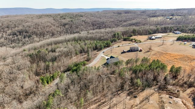 195 Fredonia Farm Road, Dunlap, TN 37327