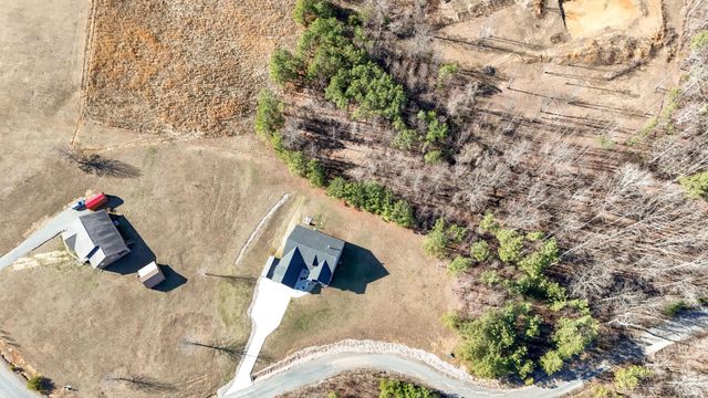 195 Fredonia Farm Road, Dunlap, TN 37327