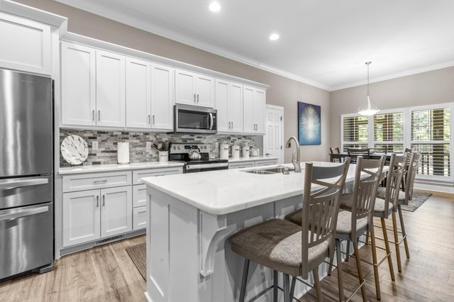 195 Fredonia Farm Road, Dunlap, TN 37327