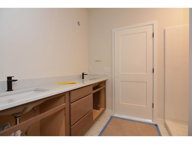 1127 Parkview Street, Cottage Grove, WI 53527