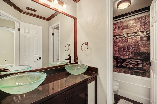 5406 Brook Bend Drive, Sugar Land, TX 77479
