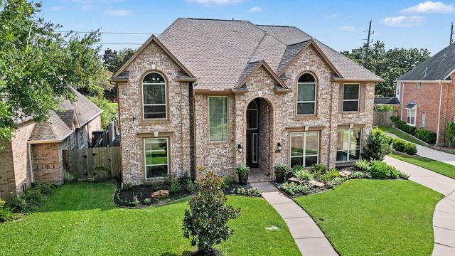 5406 Brook Bend Drive, Sugar Land, TX 77479