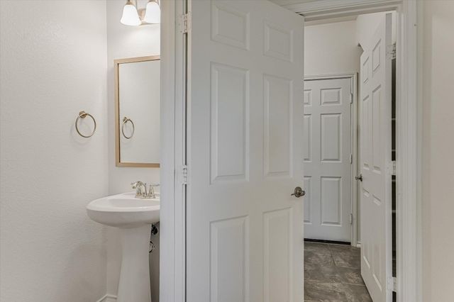 11208 Barns TRL, Austin, TX 78754