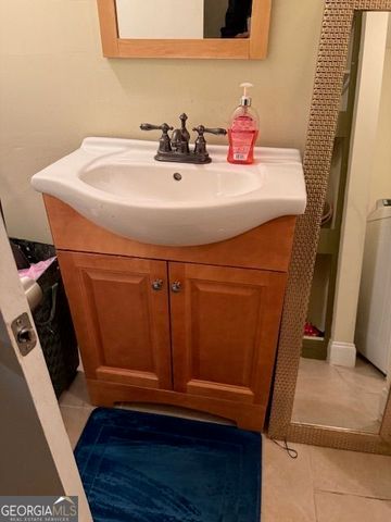 646 Garden Walk Drive, Stone Mountain, GA 30083