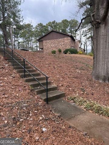 646 Garden Walk Drive, Stone Mountain, GA 30083