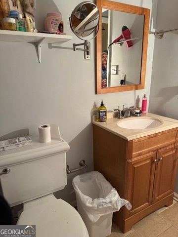 646 Garden Walk Drive, Stone Mountain, GA 30083