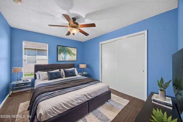 2282 JUSTIN LAKE Drive, Jacksonville, FL 32221