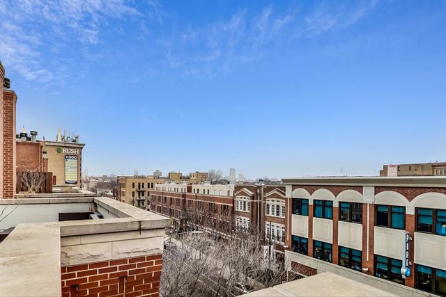 1328 W Belmont Avenue 3W, Chicago, IL 60657