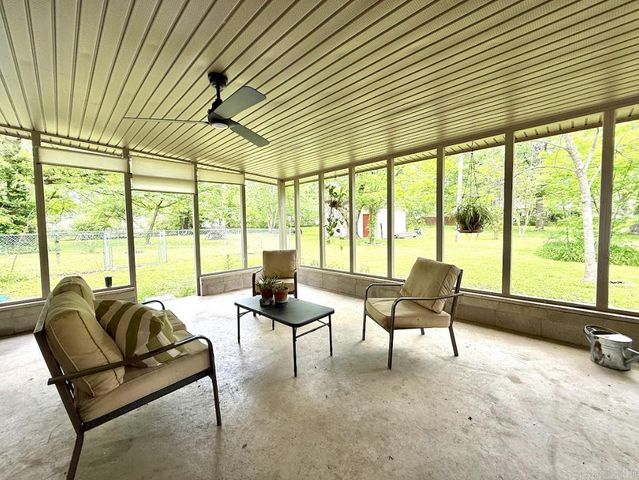 601 Clarence St., Mountain View, AR 72560