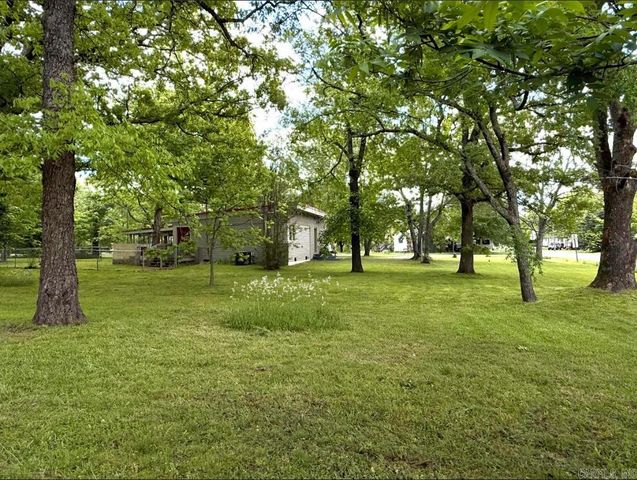 601 Clarence St., Mountain View, AR 72560