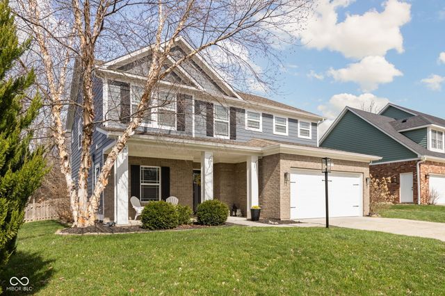 12 Oakmont Drive, Brownsburg, IN 46112