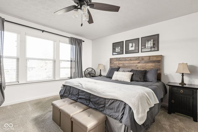 12 Oakmont Drive, Brownsburg, IN 46112