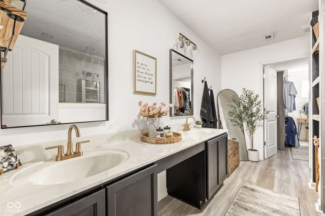 12 Oakmont Drive, Brownsburg, IN 46112