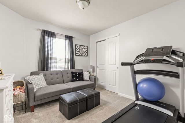 12 Oakmont Drive, Brownsburg, IN 46112