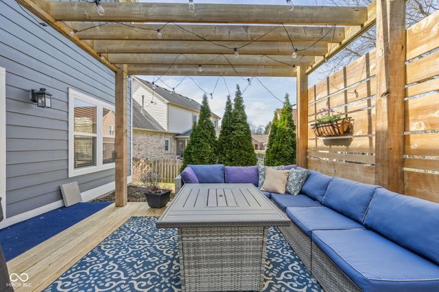 12 Oakmont Drive, Brownsburg, IN 46112