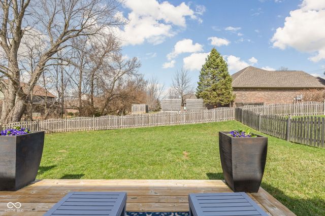 12 Oakmont Drive, Brownsburg, IN 46112