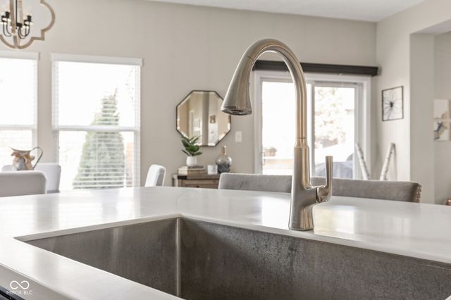 12 Oakmont Drive, Brownsburg, IN 46112