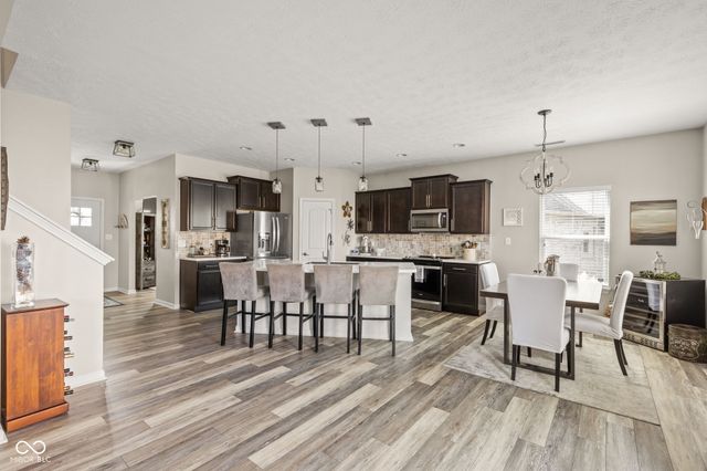 12 Oakmont Drive, Brownsburg, IN 46112