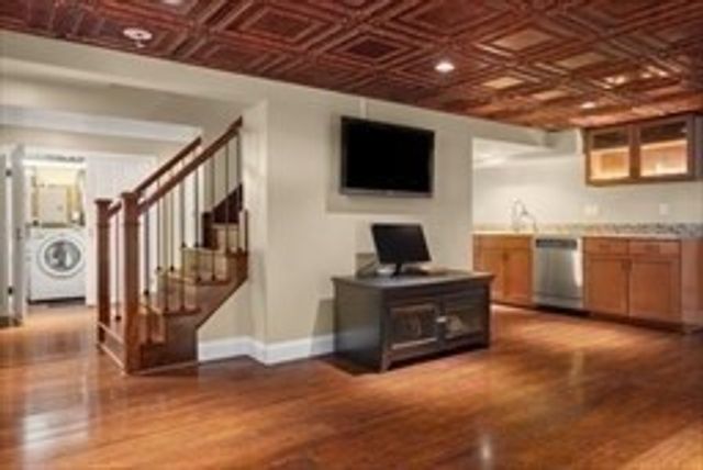 159 Wilder, Swansea, MA 02777