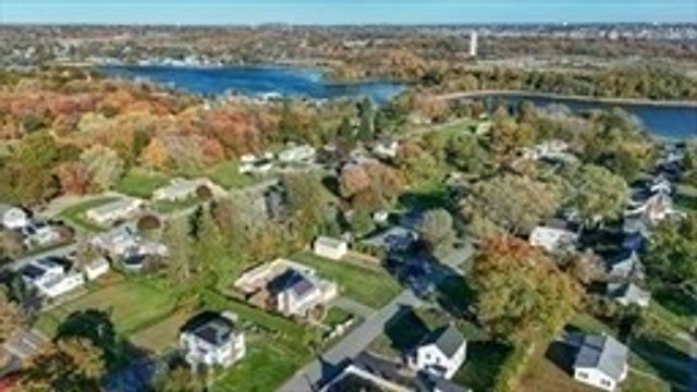 159 Wilder, Swansea, MA 02777