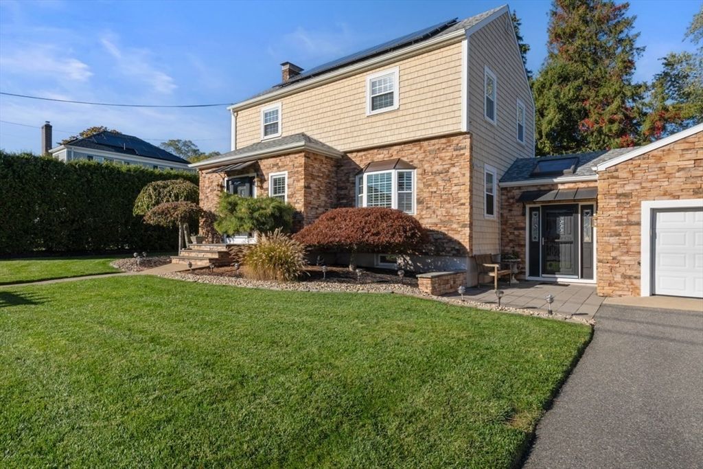 159 Wilder, Swansea, MA 02777