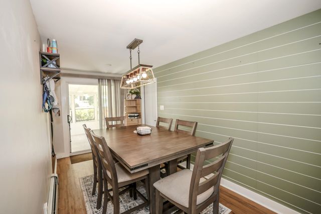 17 Coaker Avenue, Hooksett, NH 03106