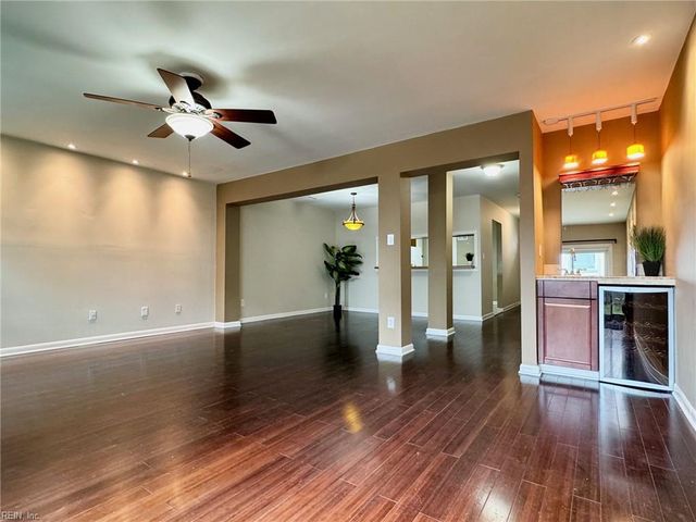 1531 Sword Dancer DR, Virginia Beach, VA 23454