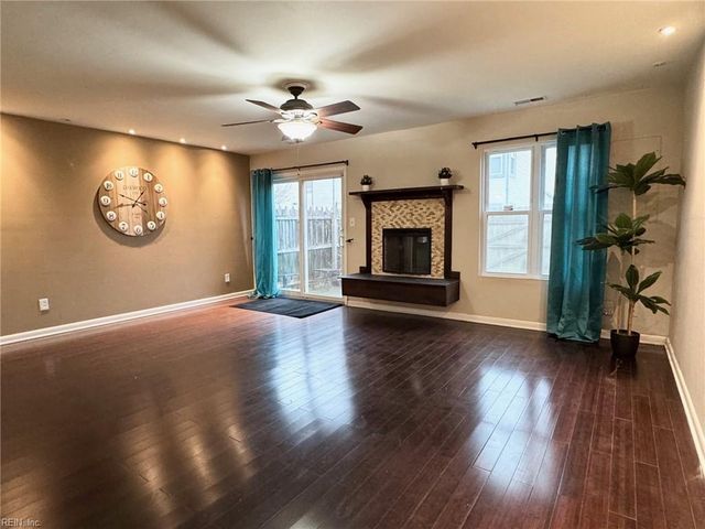 1531 Sword Dancer DR, Virginia Beach, VA 23454