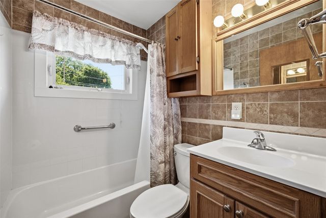 1105 29th Street, Marion, IA 52302