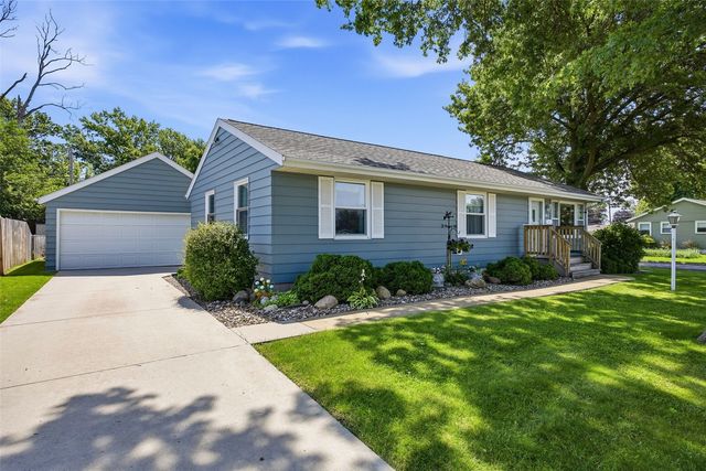 1105 29th Street, Marion, IA 52302