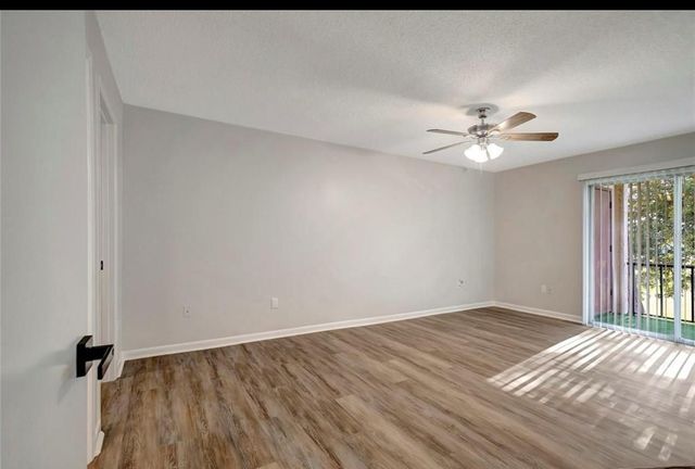 7020 COGNAC DRIVE 3, New Port Richey, FL 34653