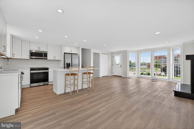 1309 BUTTERFLY LN, Frederick, MD 21703